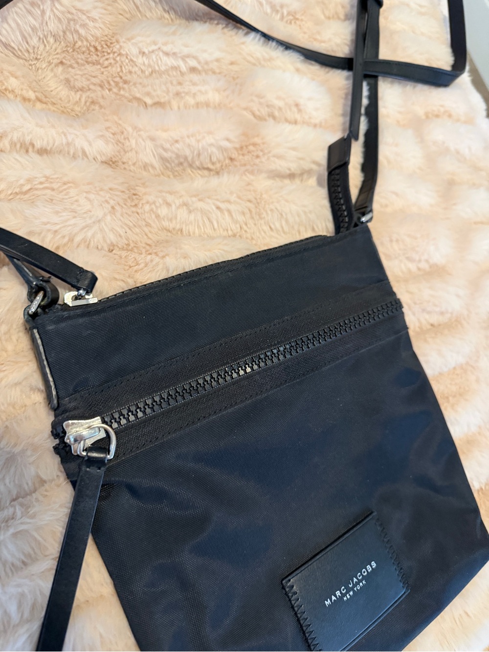 Marc Jacobs Black Nylon Crossbody Belt Bag - Picture 5 of 9